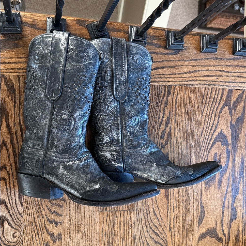 Lucchese Diva Agata Limited Edition, Rare black studded/metallic boots size 8B - Picture 11 of 12